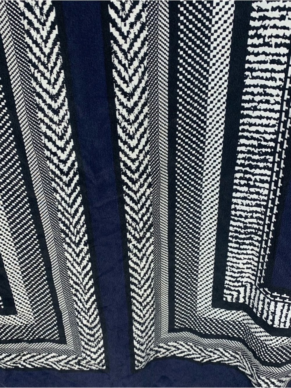 Cynthia Rowley 100% Silk Geometric Shift Dress - Picture 5 of 10